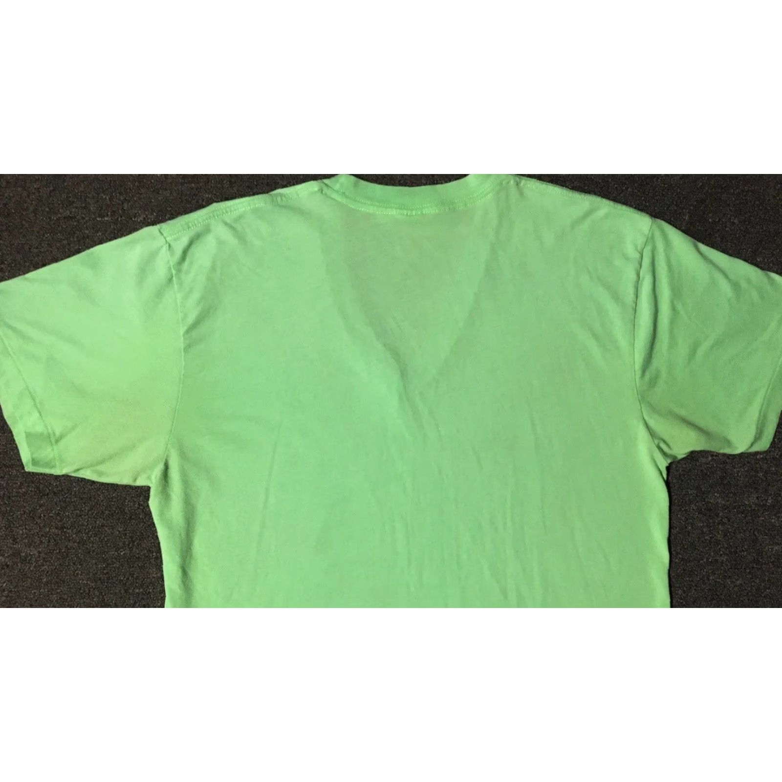 Vintage VINTAGE 90s Neon Faded Distressed V Neck Shirt L USA Grunge Surf Skate Vaporwave Beach Nike Shirt Size US L / EU 52-54 / 3 - 7 Thumbnail
