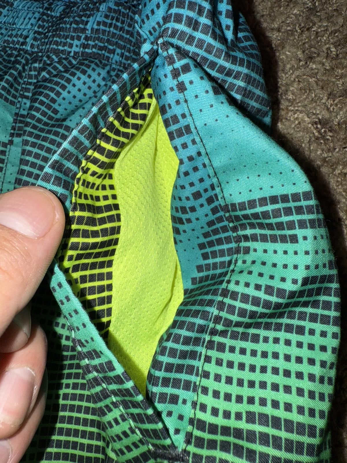 Nike Nike Big Kids (Boy's) 8" Volley Short Swim Briefs Size US 26 / EU 42 - 3 Thumbnail
