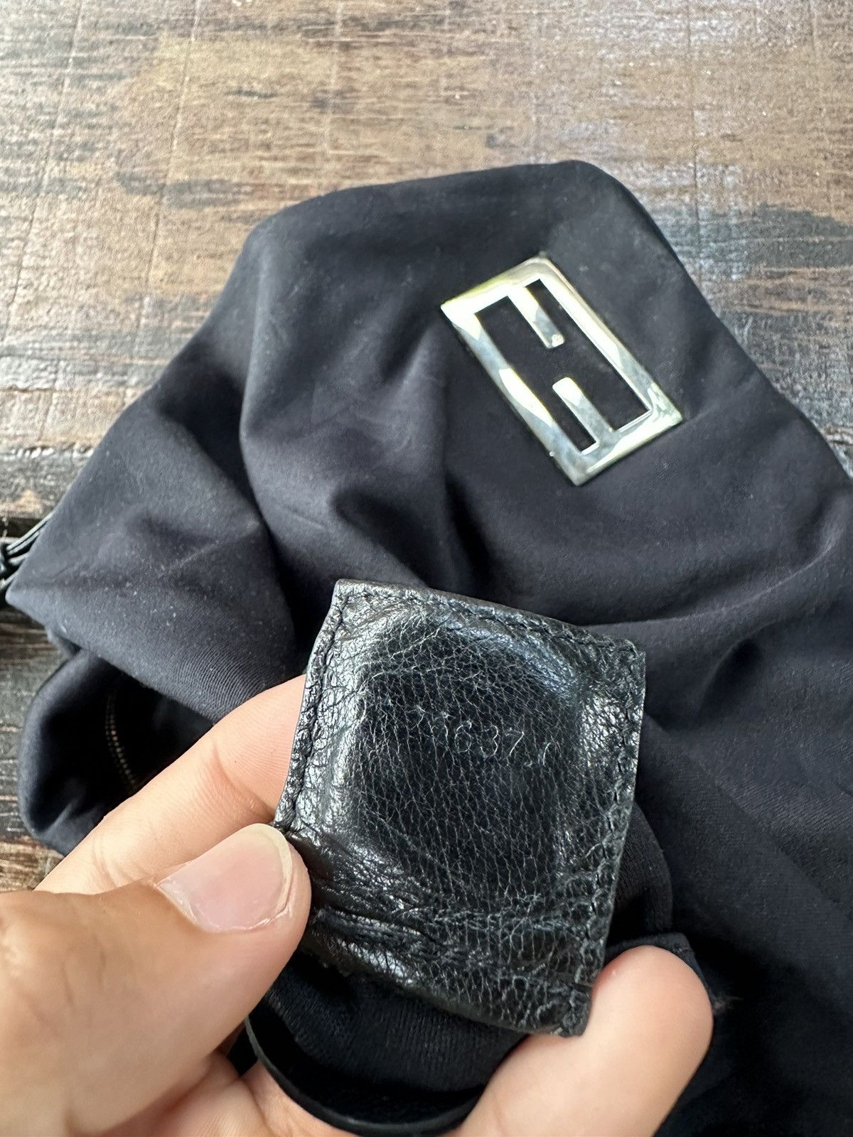 Fendi Fendi hand bag nice design Size ONE SIZE - 12 Thumbnail