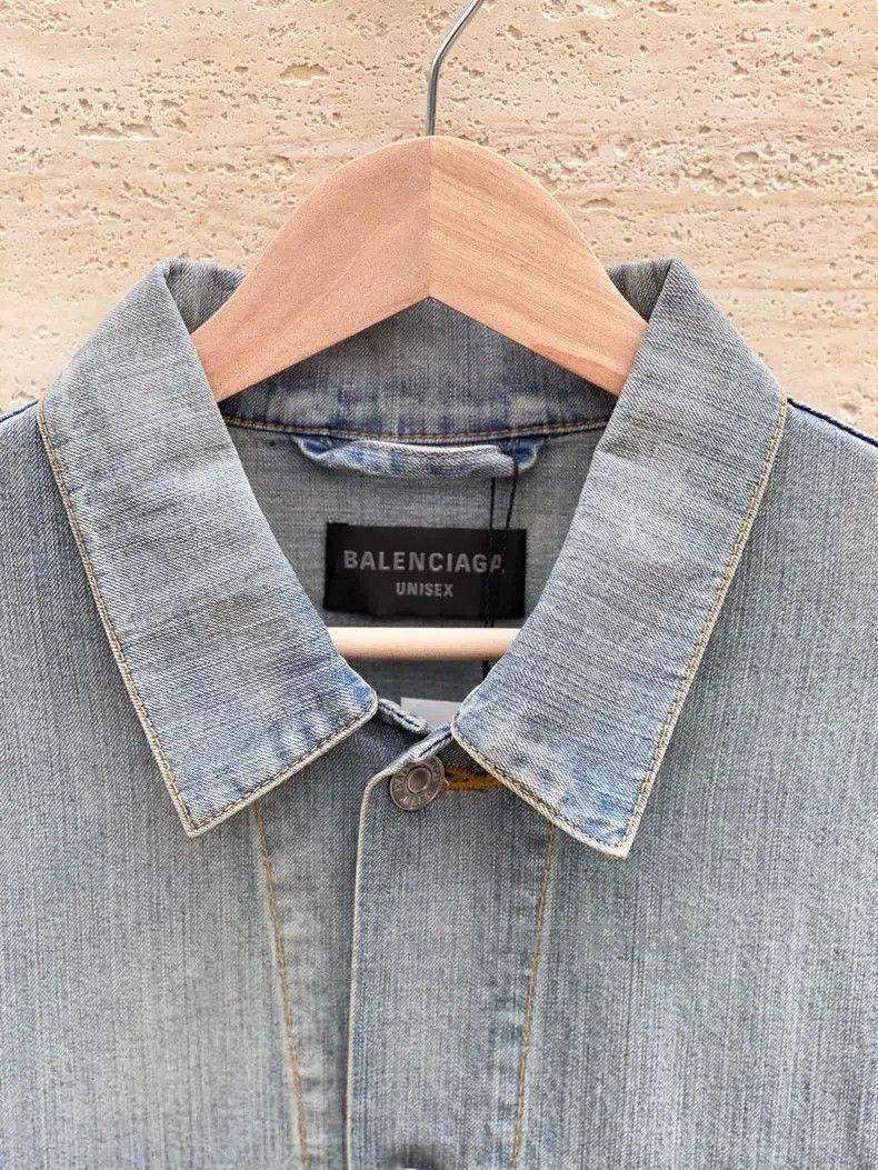 Balenciaga Balenciaga Sunset Eiffel Tower Denim Jacket, Light Blue Size US S / EU 44-46 / 1 - 2 Thumbnail