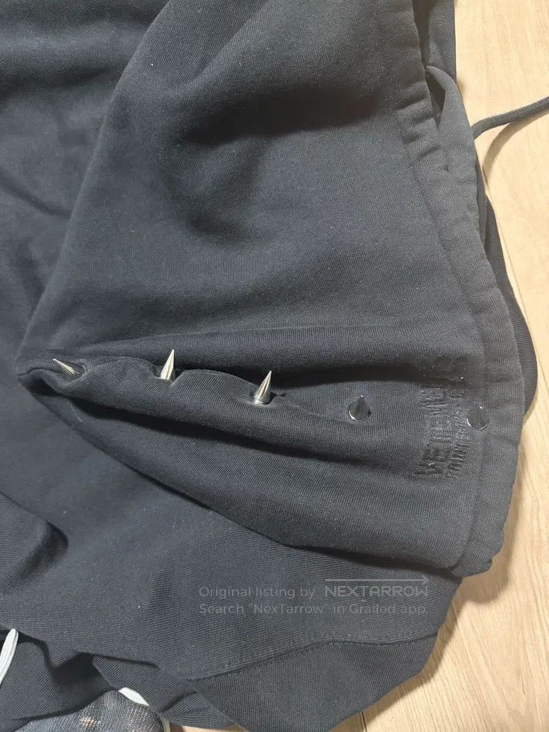 Vetements Vetements Studded pirate elongated hoodie Size US S / EU 44-46 / 1 - 4 Thumbnail