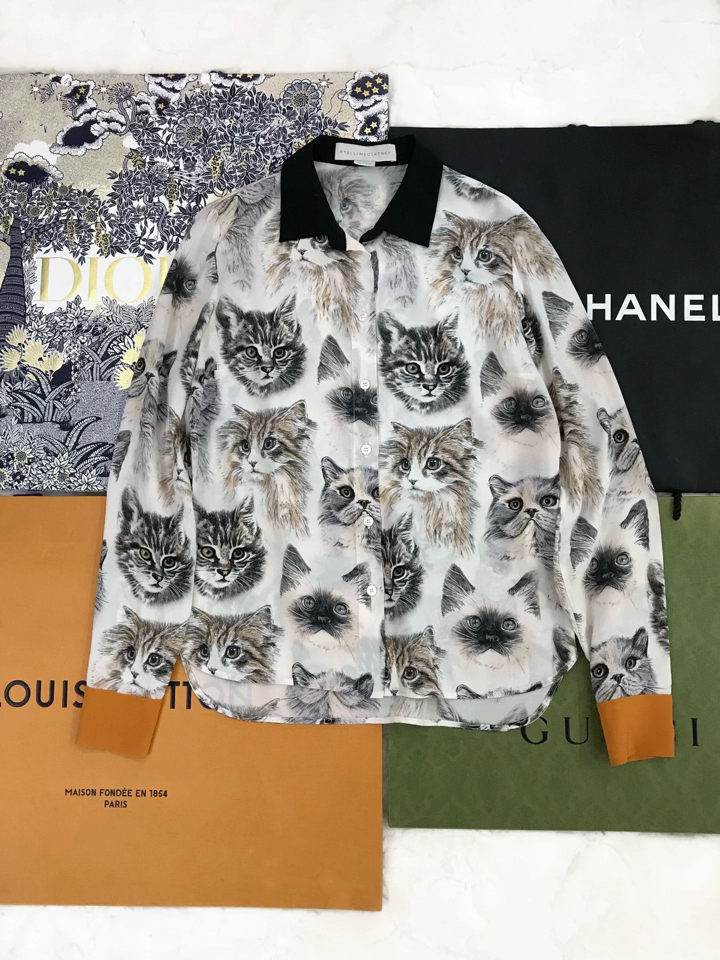 Stella McCartney Stella McCartney Silk Printed Shirt Size S / US 4 / IT 40 - 1 Thumbnail