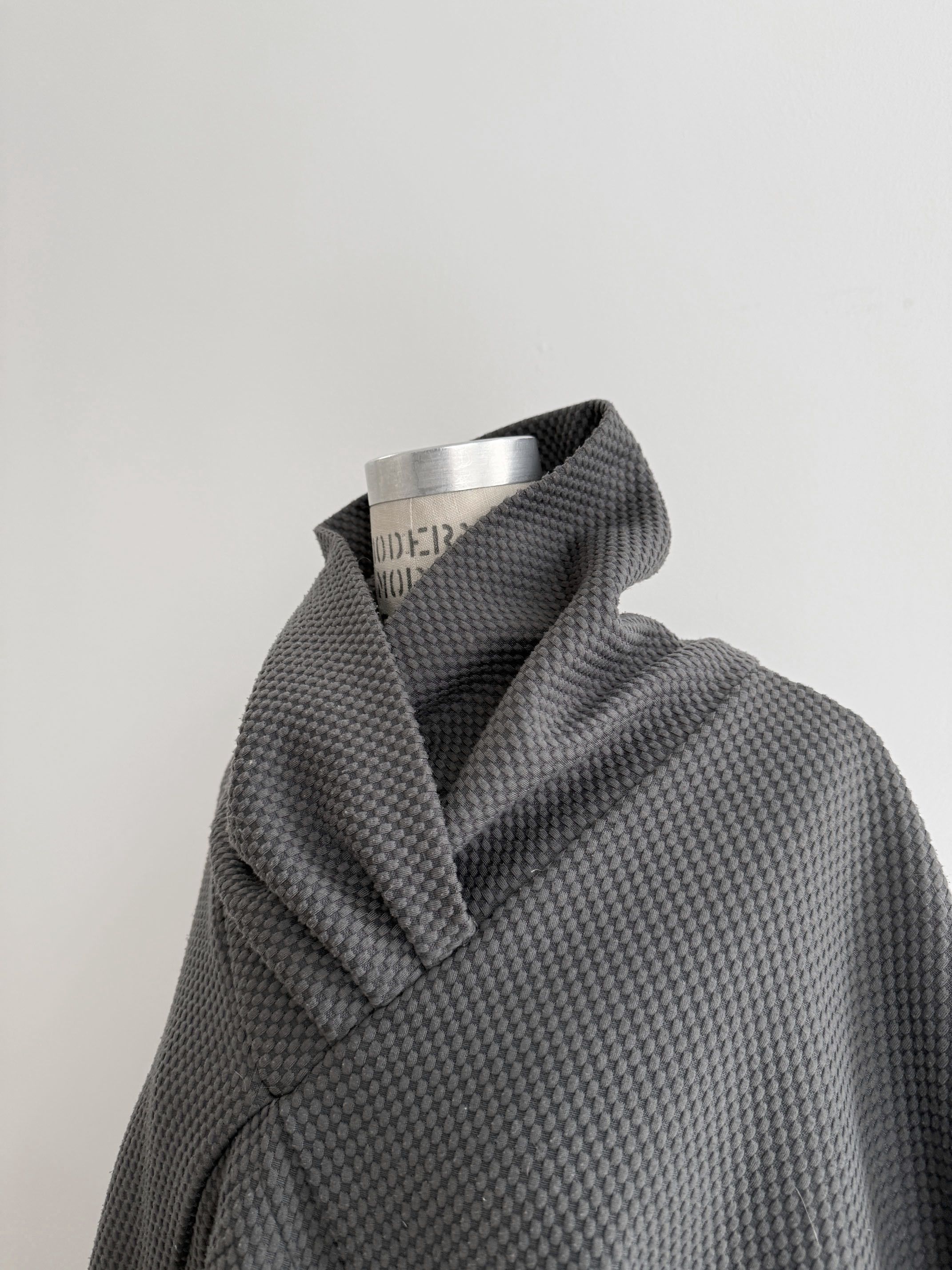 Henrik Vibskov Henrik Vibskov Oversized geometry Top Size US M / EU 48-50 / 2 - 3 Thumbnail