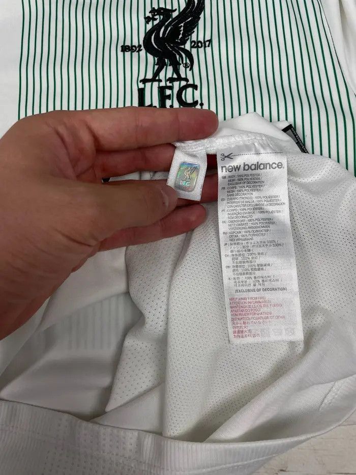 New Balance Liverpool 2017 2018 Away Football Shirt Soccer Jersey Size US XL / EU 56 / 4 - 16 Thumbnail