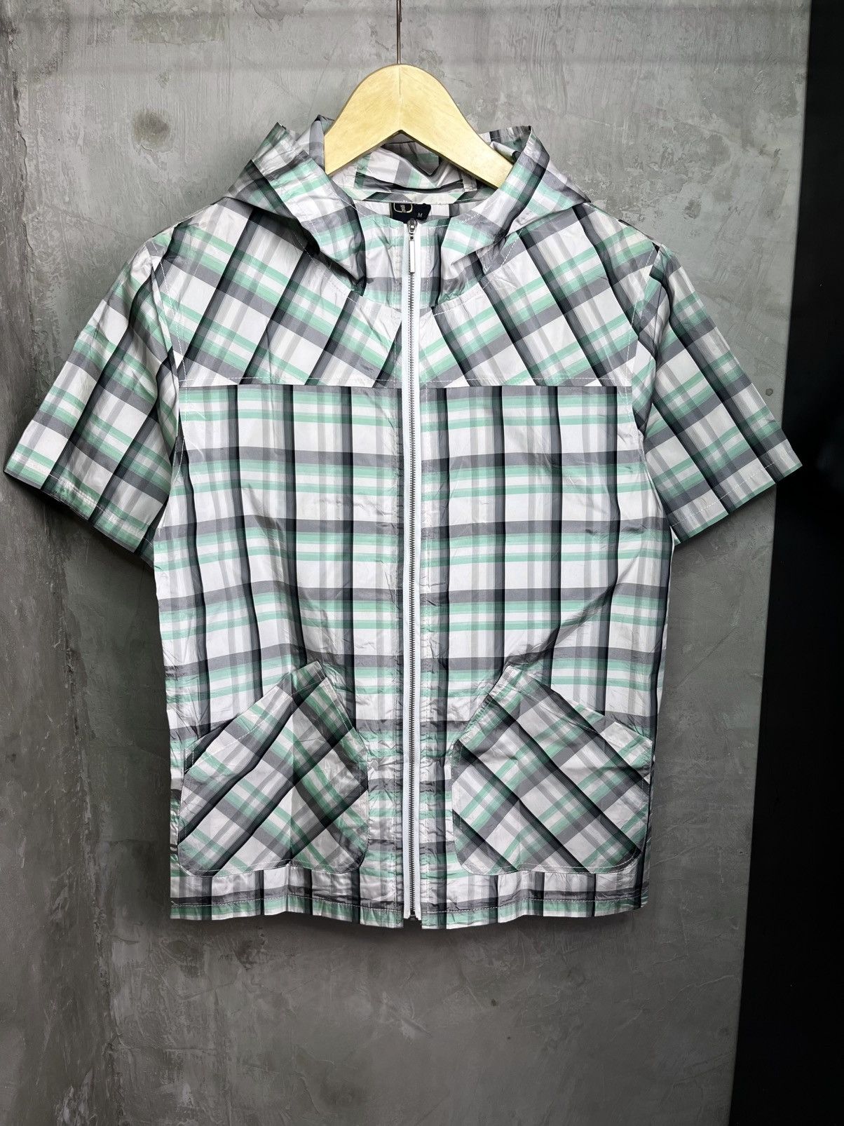 Just Cavalli Vintage Just Cavalli Plaid Tech Hooded Short Sleeve Jacket Size US M / EU 48-50 / 2 - 1 Thumbnail