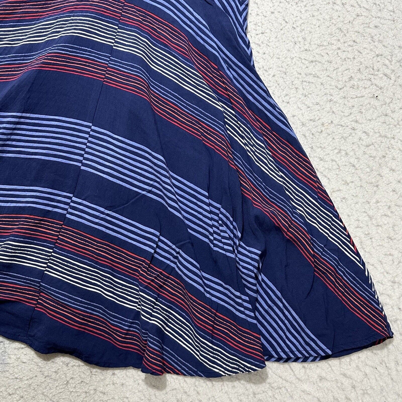 Old Navy Old Navy Small Sleeveless Sundress Striped Spaghetti Strap Size S / US 4 / IT 40 - 12 Thumbnail