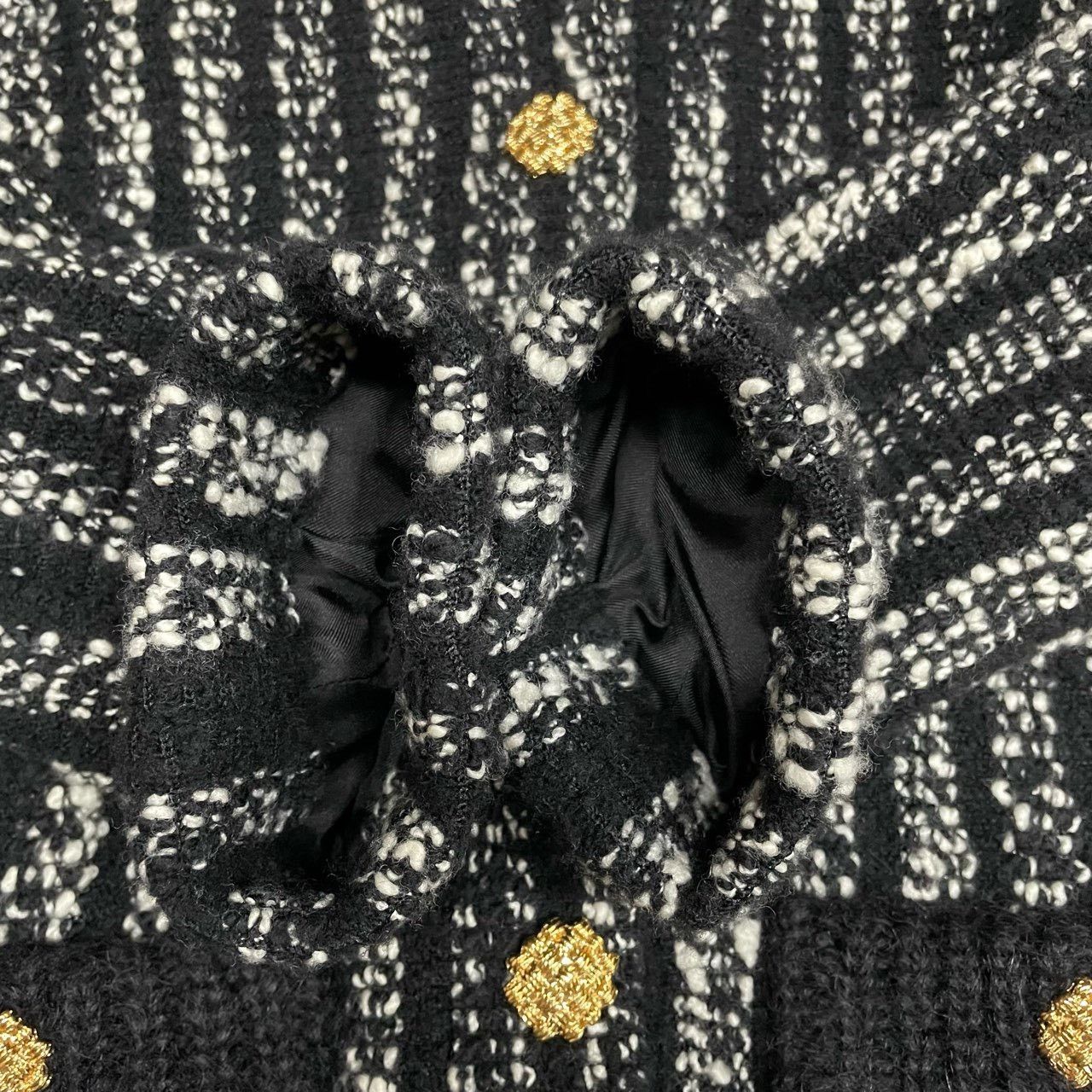 Gucci Gucci Black and silver knitted gold button cardigan sweater Size US S / EU 44-46 / 1 - 5 Thumbnail