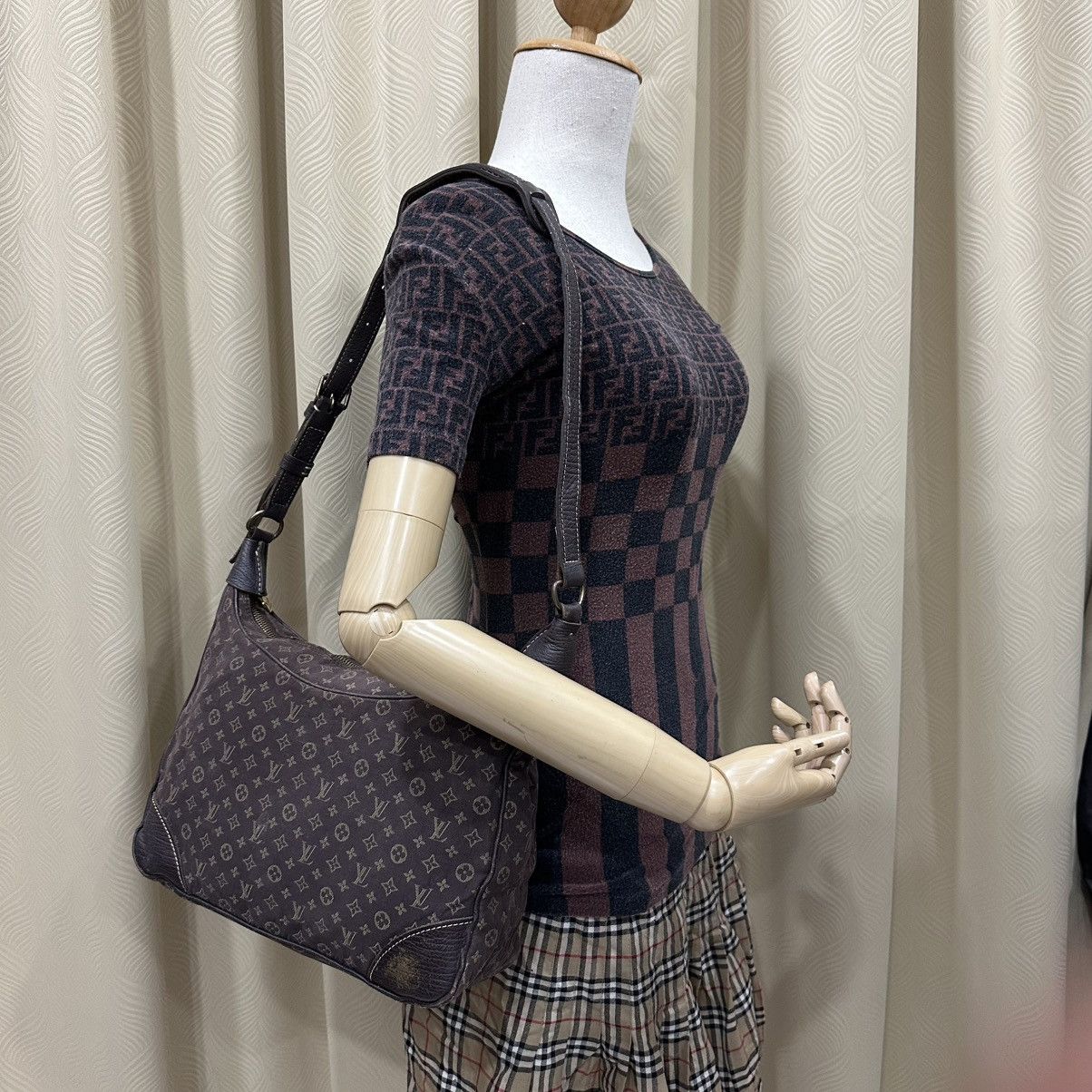 Louis Vuitton ‼️LASTDROP‼️ LOUIS VUITTON MINI LIN BOULOGNE SHOULDER HOBO BAG Size ONE SIZE - 1 Thumbnail