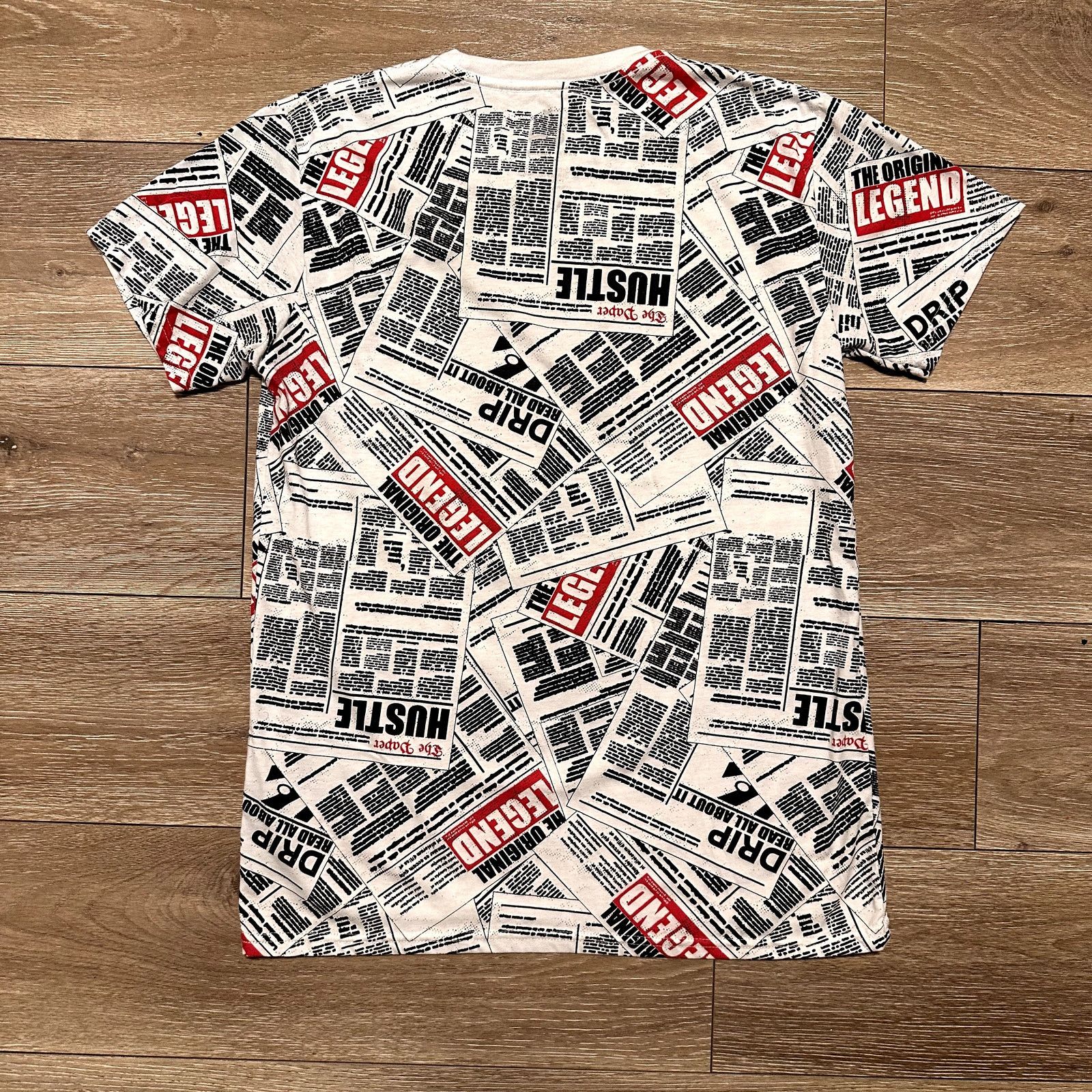 Other Launder Cool Bear White & Black T Shirt Size Large Size US L / EU 52-54 / 3 - 6 Thumbnail