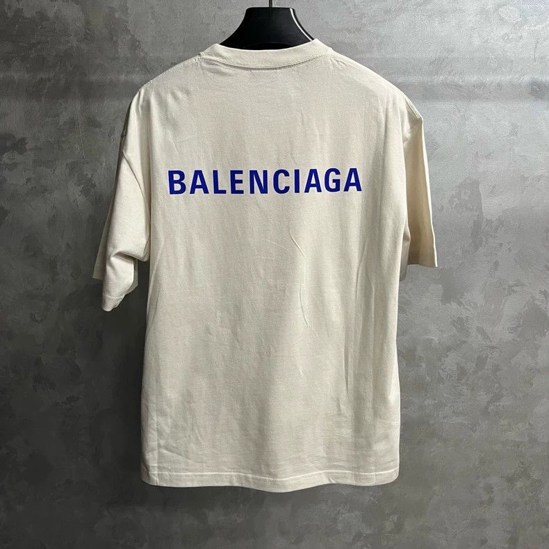 Balenciaga Balenciaga Beige letter logo print round neck short sleeve Size US S / EU 44-46 / 1 - 2 Thumbnail