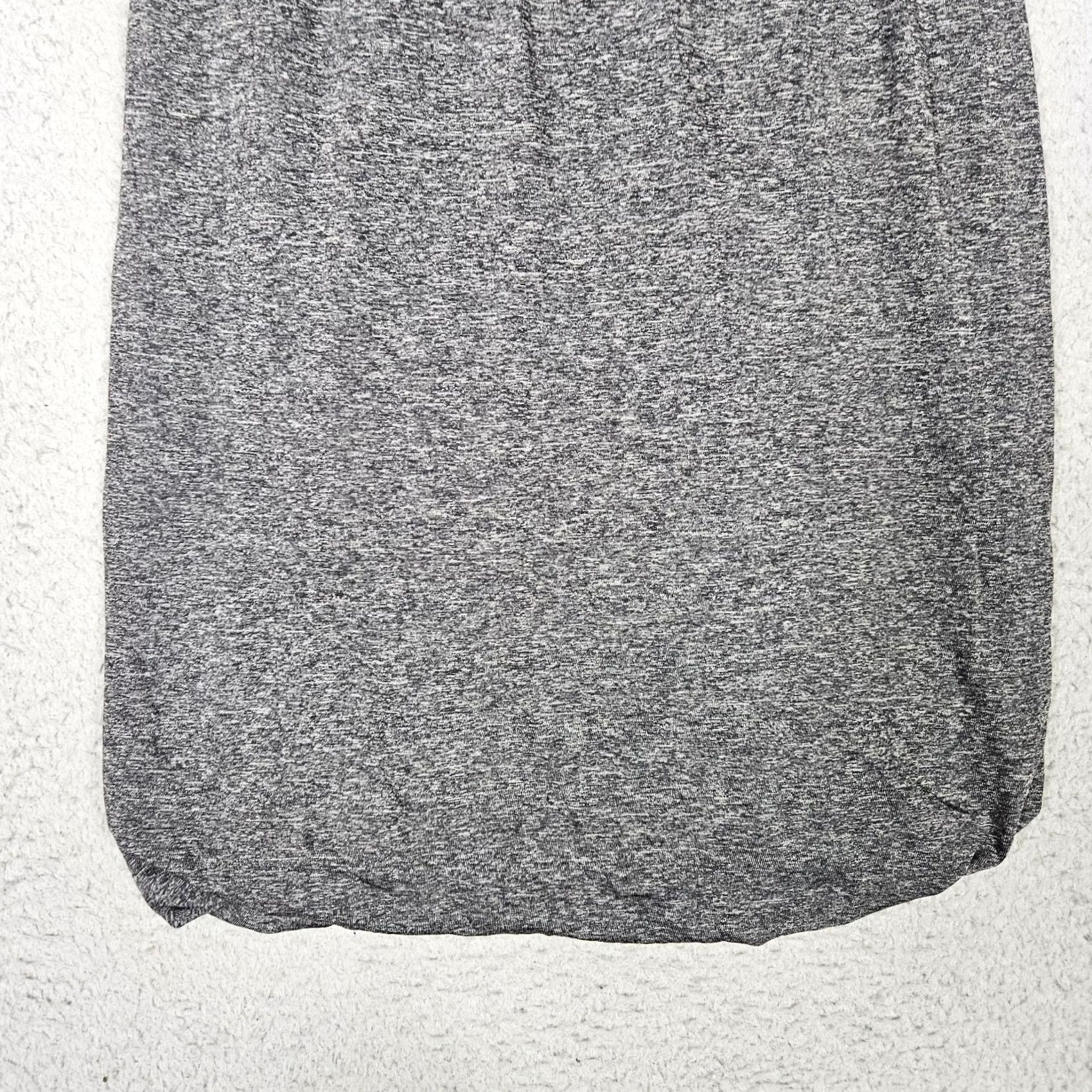 Lululemon Lululemon Heather Gray Boulevard Bliss Bubble Skirt Size 6 Skirt Women Short A-Line Casual Fit 6 Gray, Floral, All Seasons, Regular Size 28" / US 6 / IT 42 - 3 Thumbnail