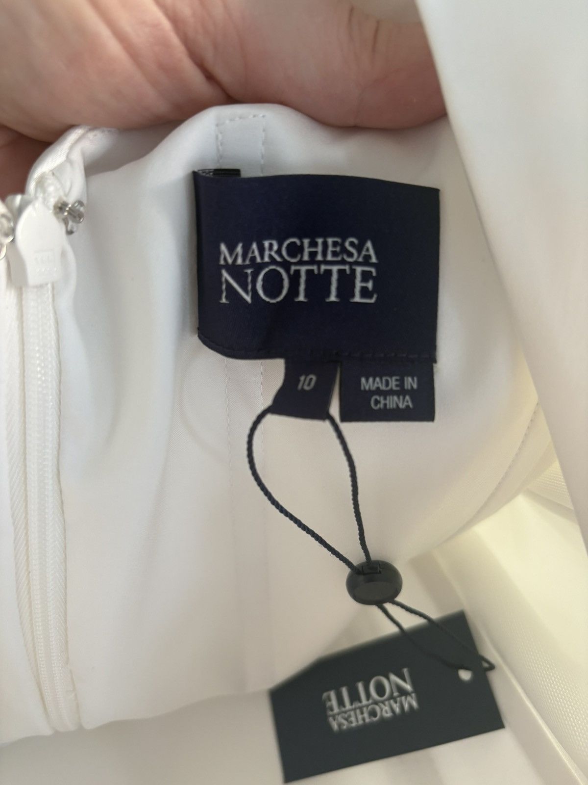 Marchesa Marchessa Notte bridal mini dress size 10 Size M / US 6-8 / IT 42-44 - 12 Thumbnail