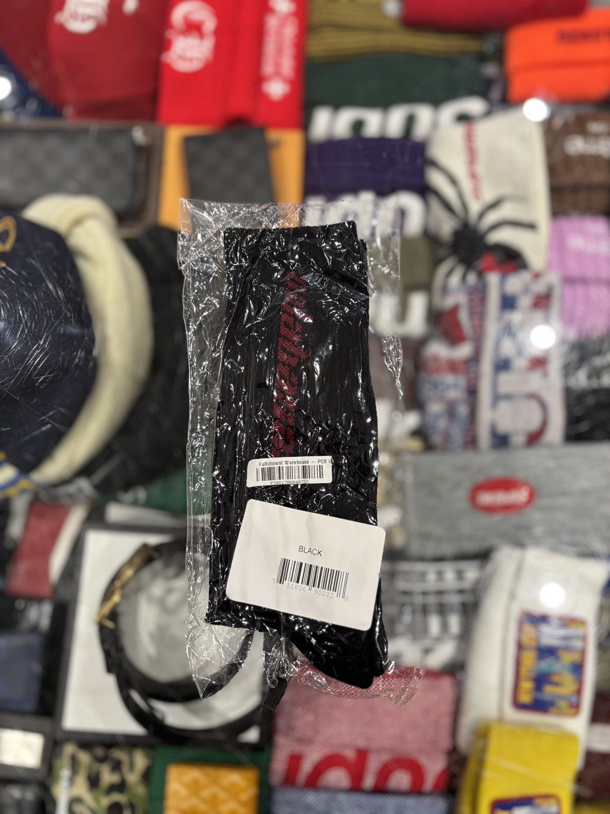 Yeezy Yeezy Season Calabasas Socks Black Size ONE SIZE - 1 Thumbnail