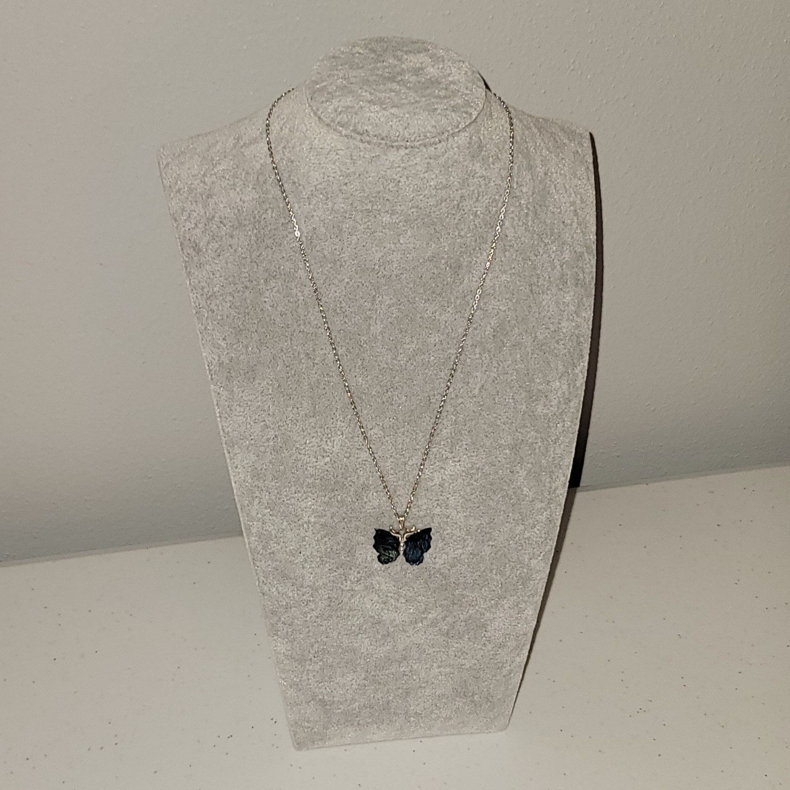 Vintage VTG c1980s Nakagawa Abalone Butterfly Pendant & 18" Chain Size ONE SIZE - 2 Thumbnail