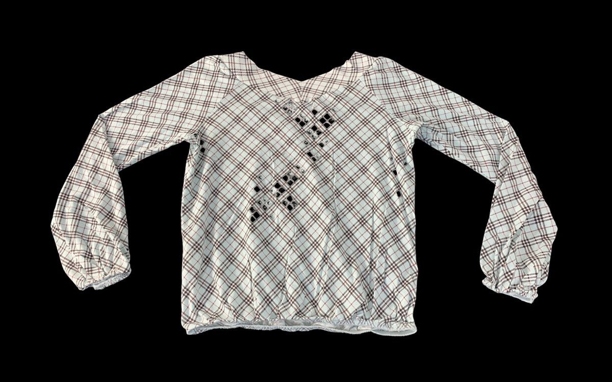 Burberry Burberry London Blue Label Nova Check Monogram Longsleeve Te Size S / US 4 / IT 40 - 2 Thumbnail