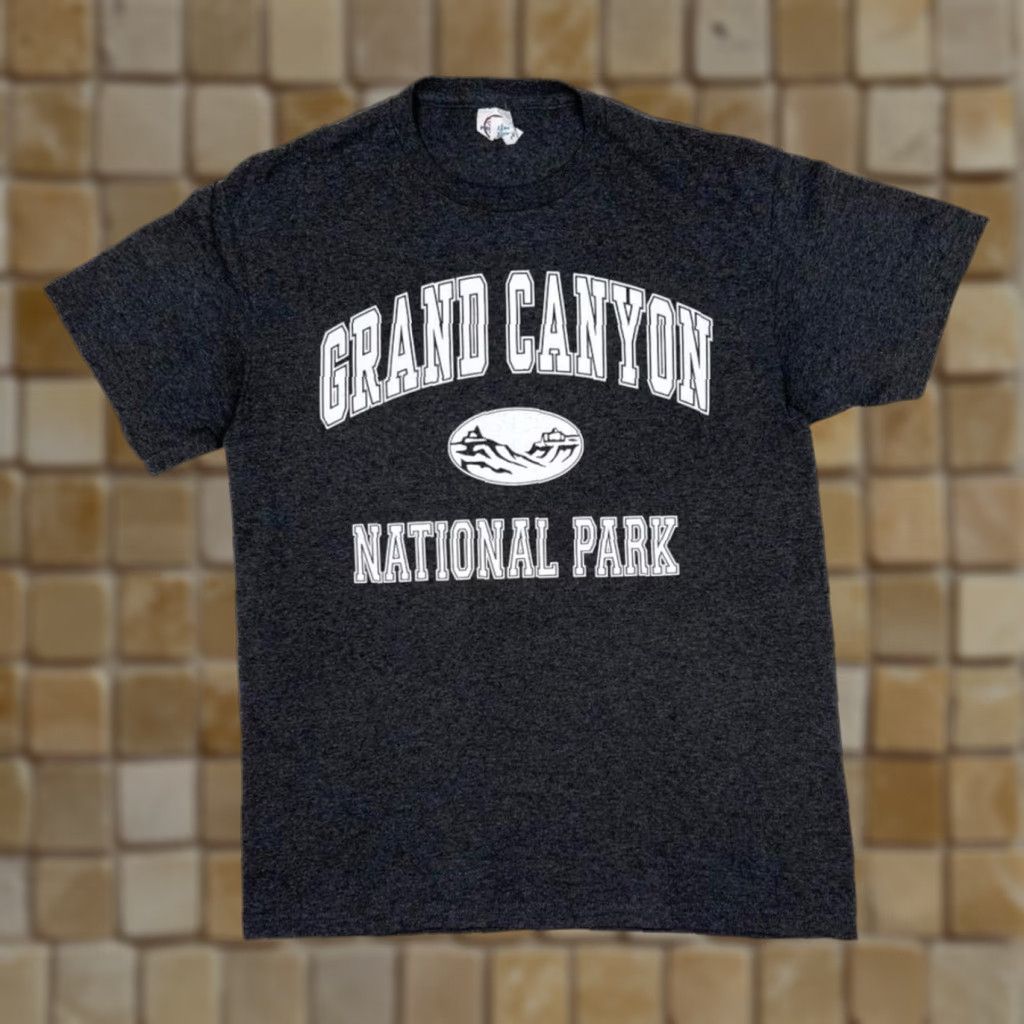 Delta Delta Grand Canyon “National Park” USA Souvenir Graphic T-Shirt Medium Men Grey Cotton Size US M / EU 48-50 / 2 - 1 Thumbnail