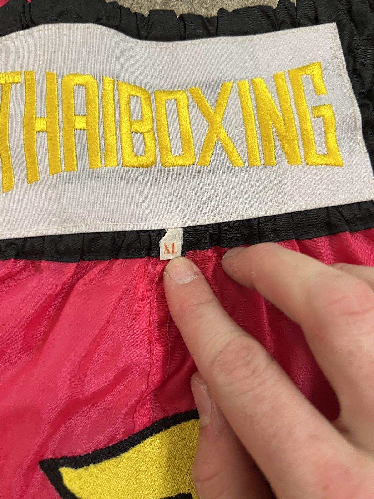 Vintage Vintage rare red Thaiboxing Shorts sizes 28”-36” Size US 32 / EU 48 - 5 Thumbnail