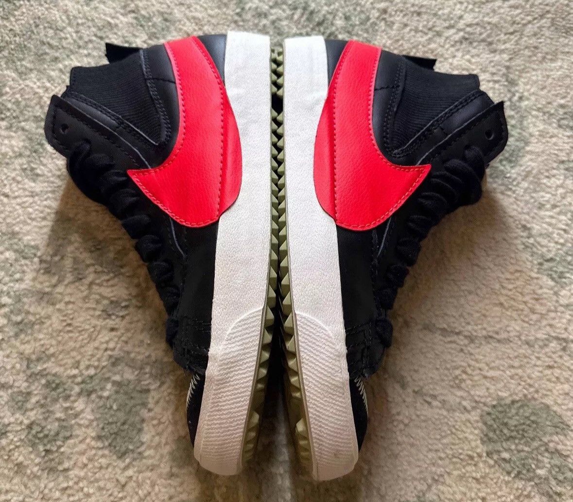 Nike Nike Blazer '77 Jumbo Mid Black Bright Crimson Size US 10 / EU 43 - 7 Thumbnail
