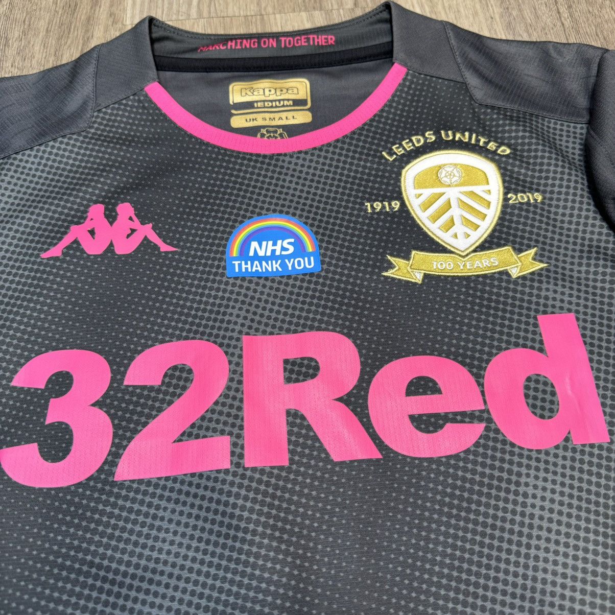 Kappa Leeds United 19/20 away shirt #20 Phillips Size US S / EU 44-46 / 1 - 3 Thumbnail
