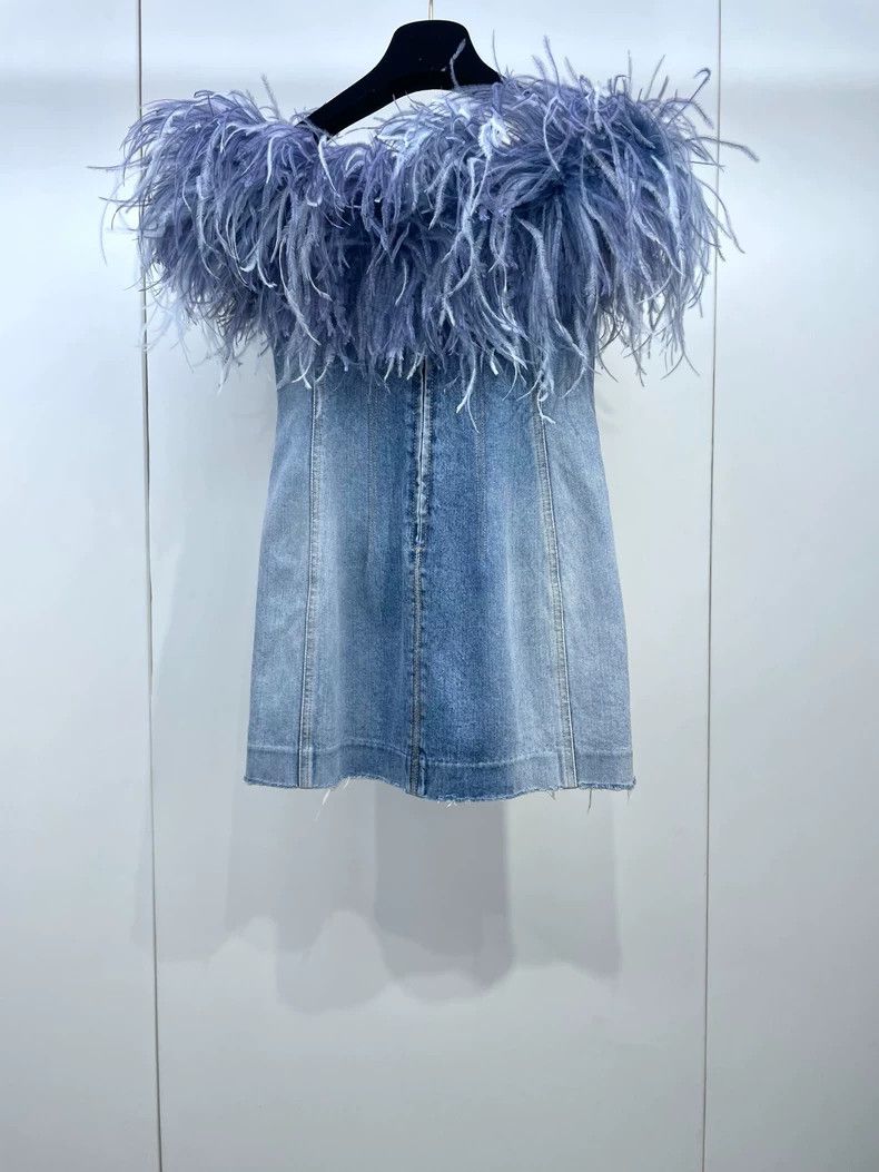 Saint Laurent Paris Saint Laurent Paris Explosive feather dress Size S / US 4 / IT 40 - 2 Thumbnail