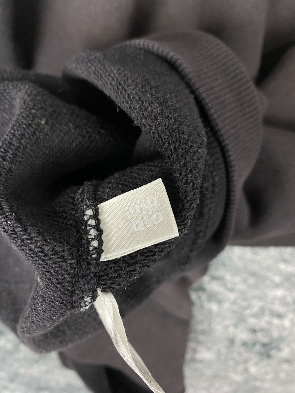 Lemaire × Uniqlo Vintage Uniqlo Crewneck Faded Sweatshirts Size US L / EU 52-54 / 3 - 8 Thumbnail