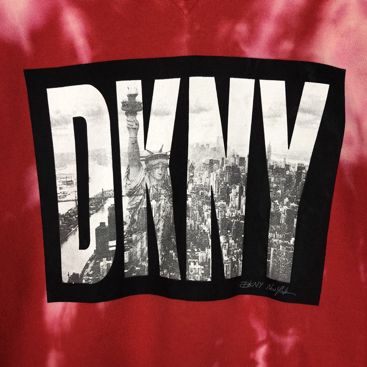 DKNY × Vintage Vintage Large DKNY Tye Dye Sweatshirt Large Size US L / EU 52-54 / 3 - 10 Thumbnail