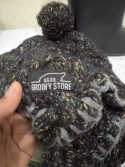 Japanese Brand Japanese Brand Groovy Earflap Beanie Hat Size ONE SIZE - 5 Thumbnail