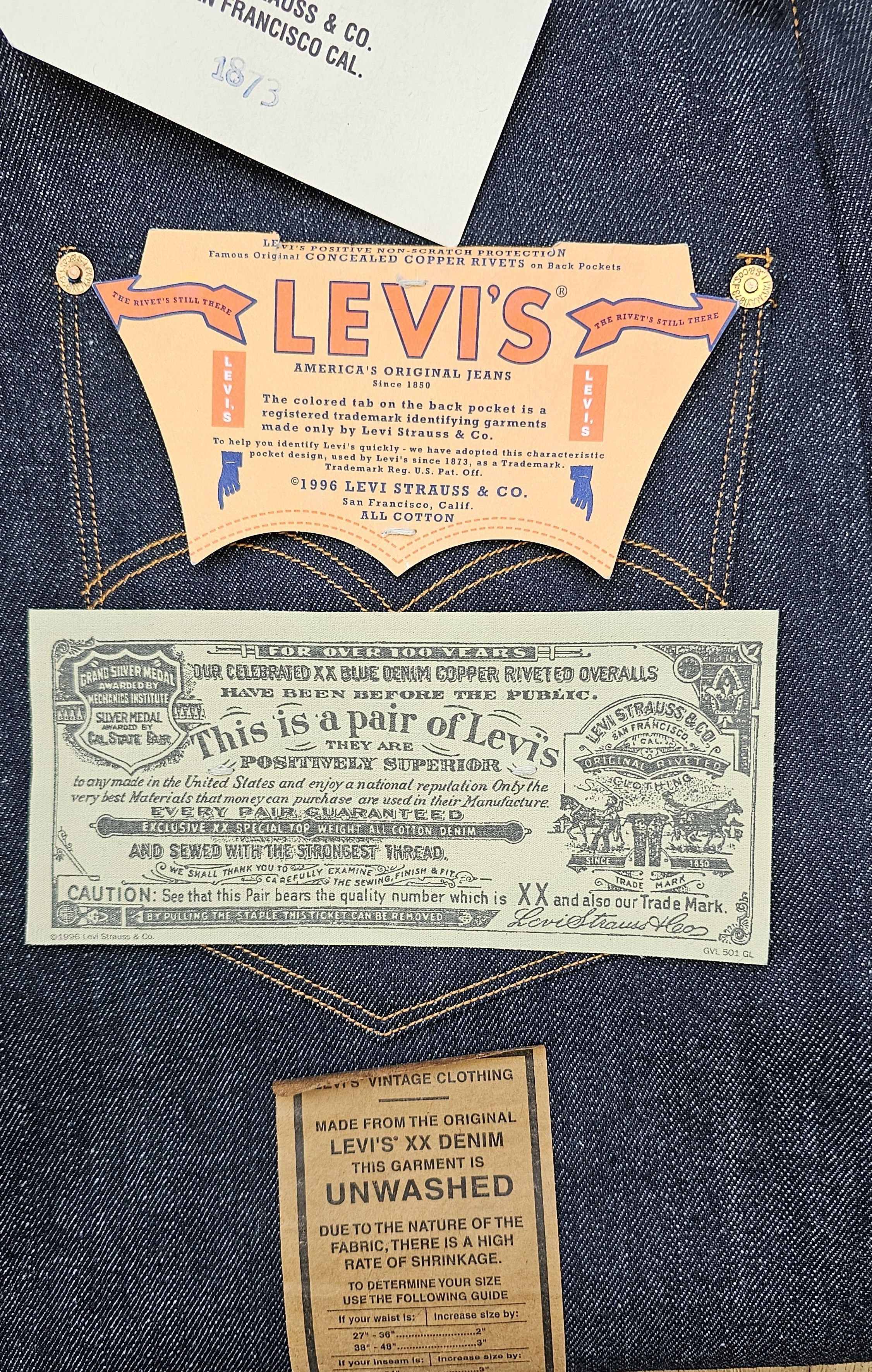 Levi's Rare LEVI'S 125 L.V.C. 555 Valencia Street model 1873 rigid Size US 34 / EU 50 - 2 Thumbnail
