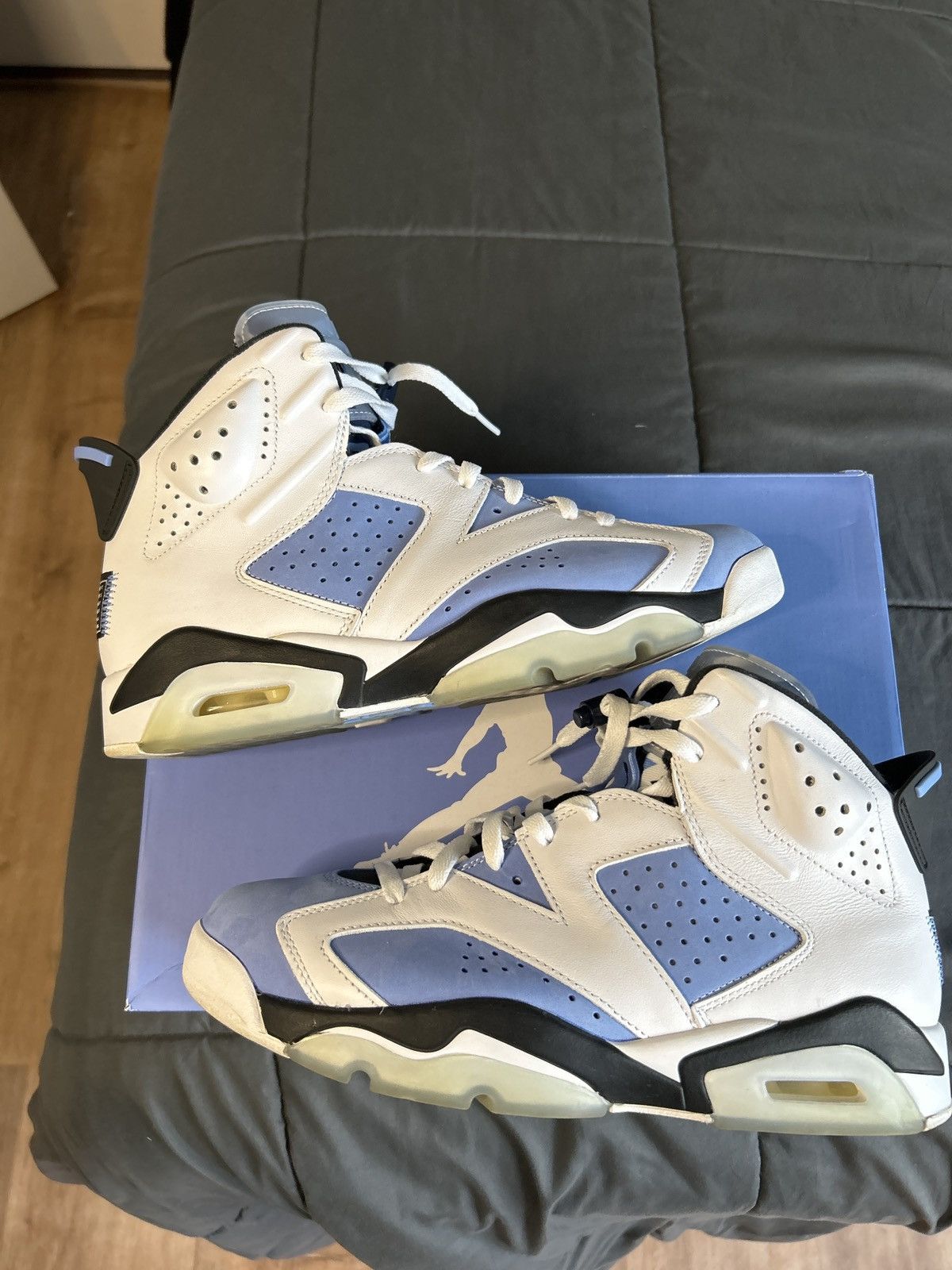 Jordan Brand Air Jordan 6 UNC Size US 10 / EU 43 - 7 Thumbnail