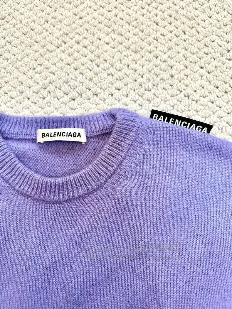 Balenciaga Balenciaga Purple shoulder logo label cashmere knitted swe Size US XS / EU 42 / 0 - 4 Thumbnail