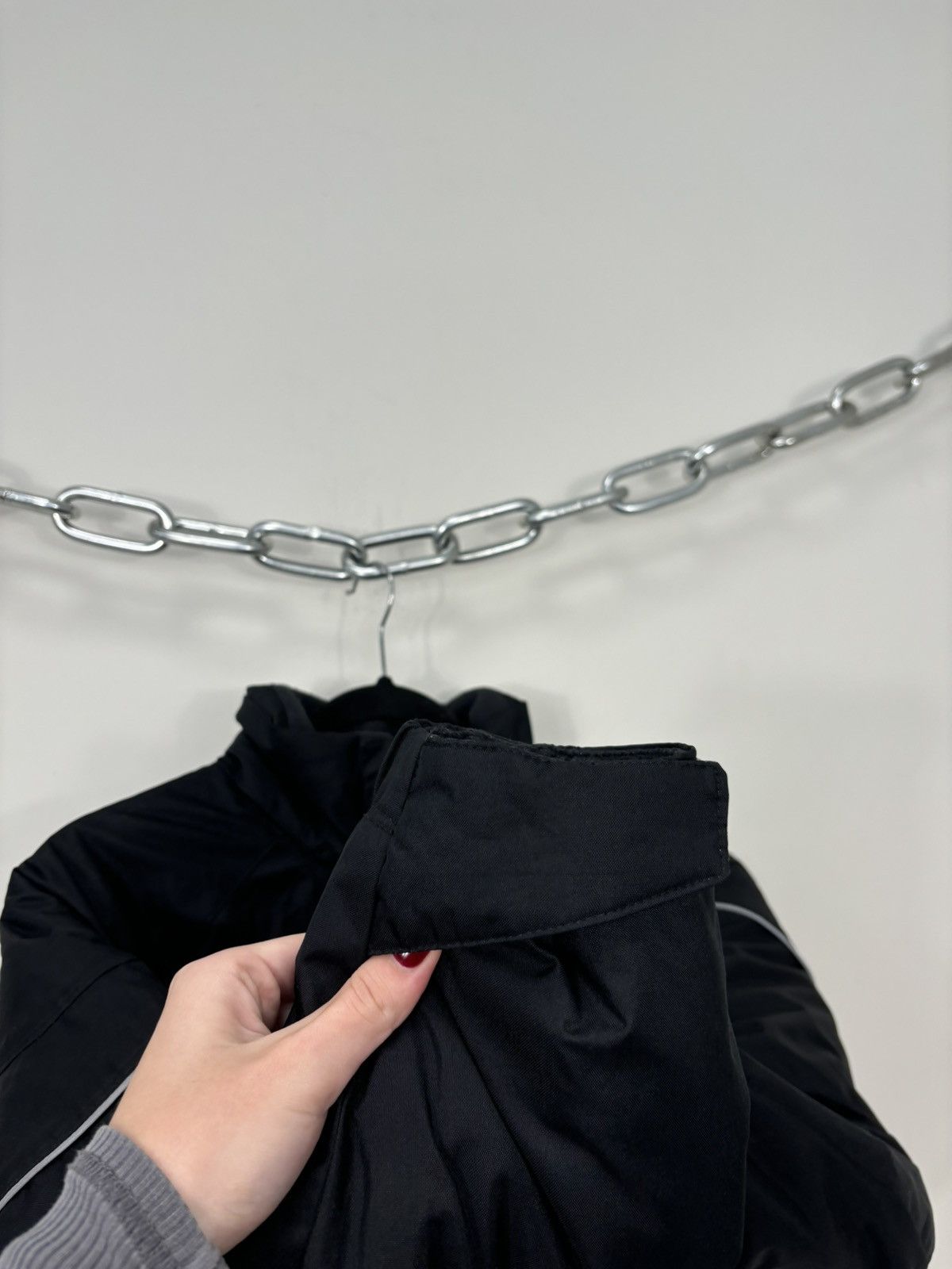Nike Vintage Nike Big Swoosh Logo Black Hype Down Puffer Jacket Size US S / EU 44-46 / 1 - 8 Thumbnail