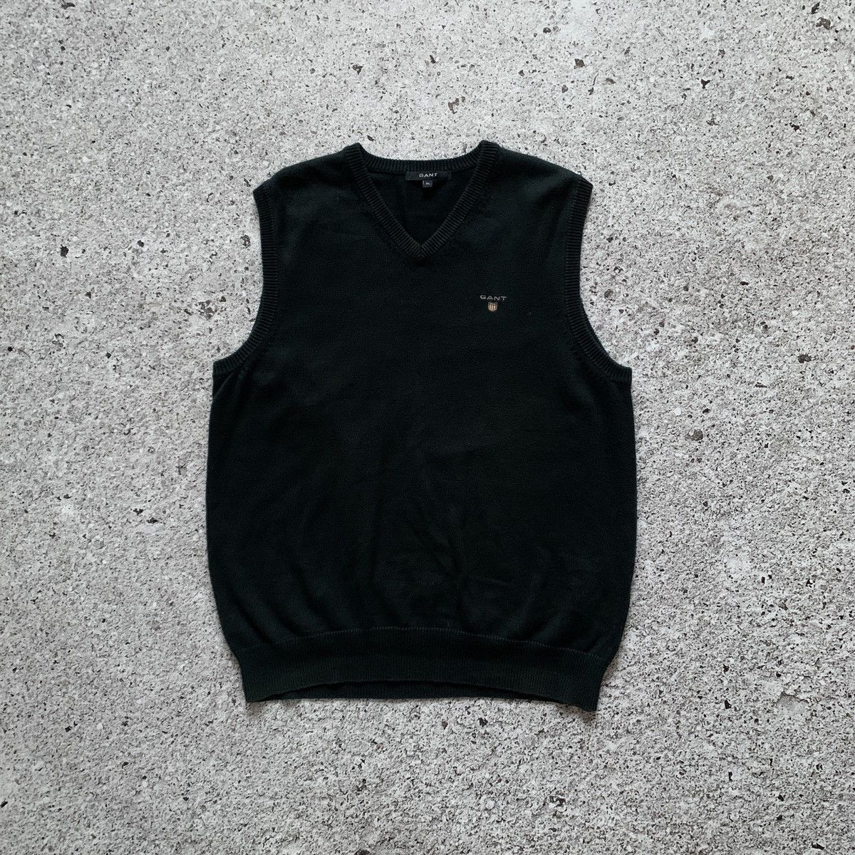 Gant Gant vest knit v-neck cotton vintage Size US XL / EU 56 / 4 - 1 Thumbnail