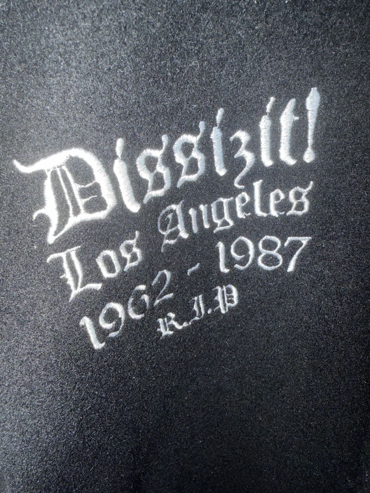 Dissizit Dissizit! RIP LA Size US XL / EU 56 / 4 - 3 Thumbnail
