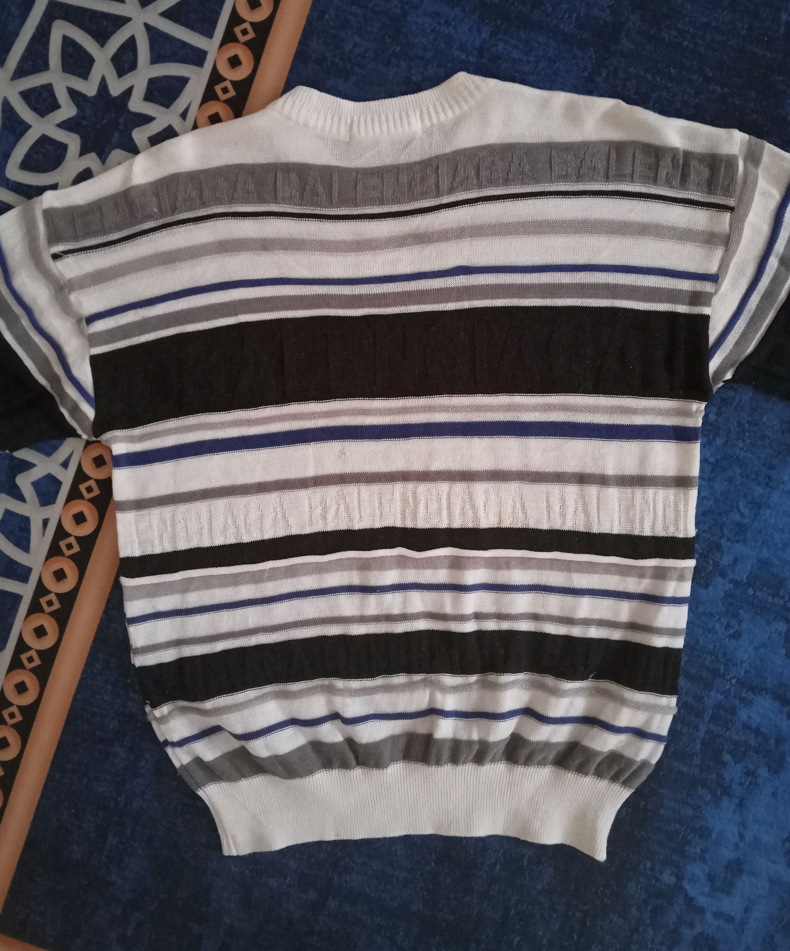 Balenciaga Balenciaga Vintage Sweater Size US M / EU 48-50 / 2 - 2 Thumbnail