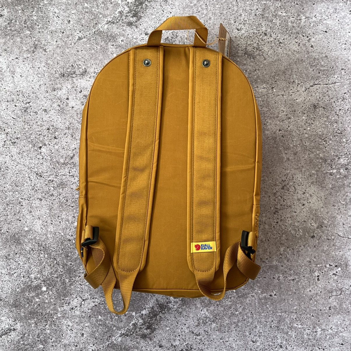 Fjallraven NEW Fjallraven Vardag 16 Backpack Acorn - G-1000 Size ONE SIZE - 3 Thumbnail