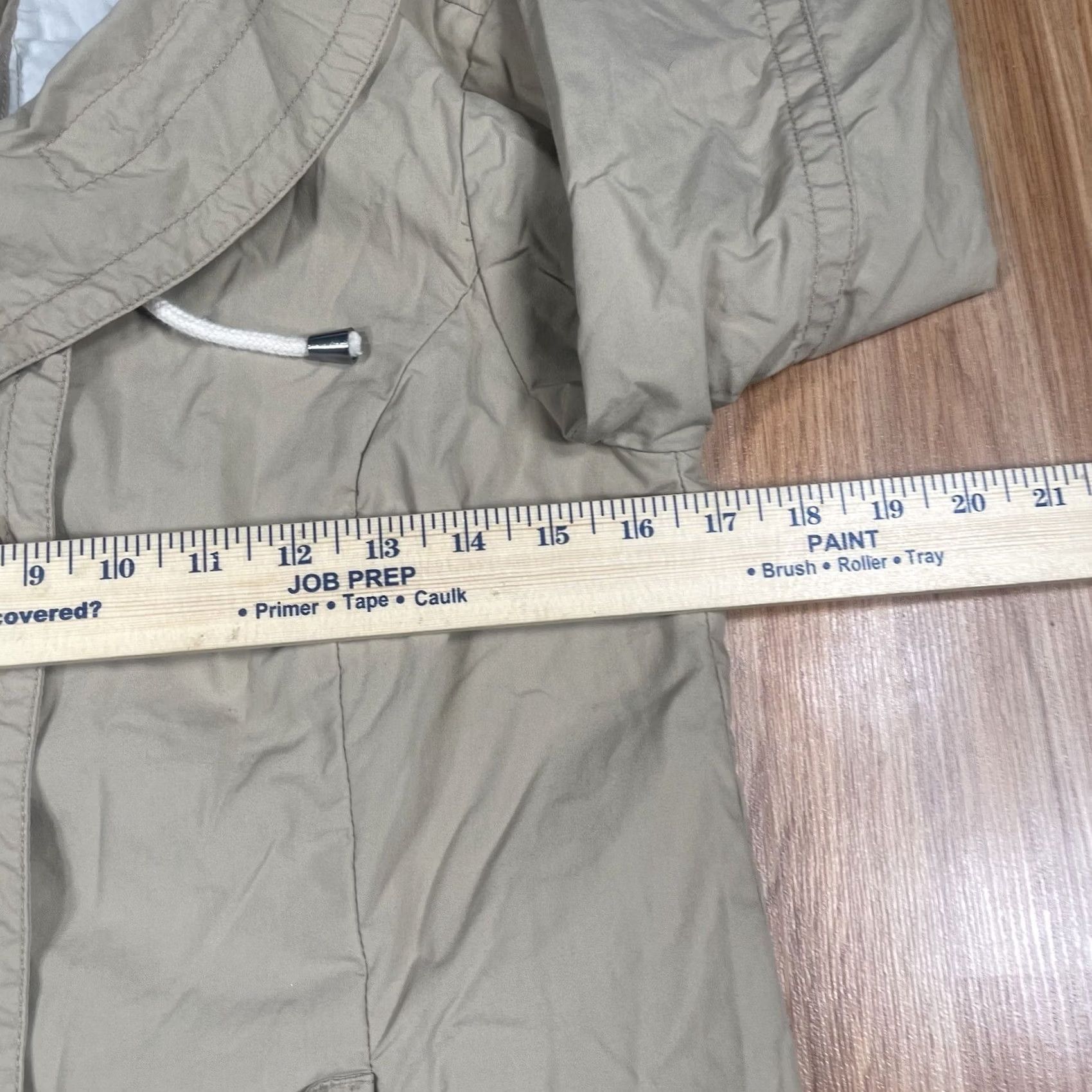 Rains J Crew Jacket Womens Size 0 Front Button Lined Rain Coat Beige 100% Cotton Shirt Jacket Womens Size 0 Beige Jacket Size XS / US 0-2 / IT 36-38 - 6 Thumbnail
