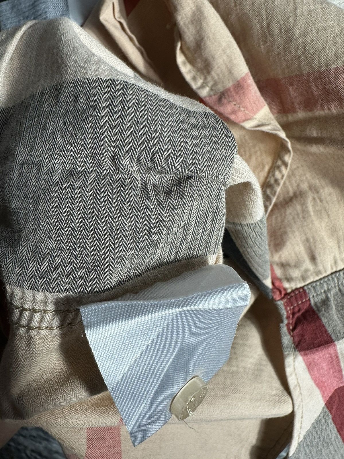 Burberry × Vintage Distressed Burberrys Plaid Novacheck Long Sleeve Shirt Size US M / EU 48-50 / 2 - 10 Thumbnail