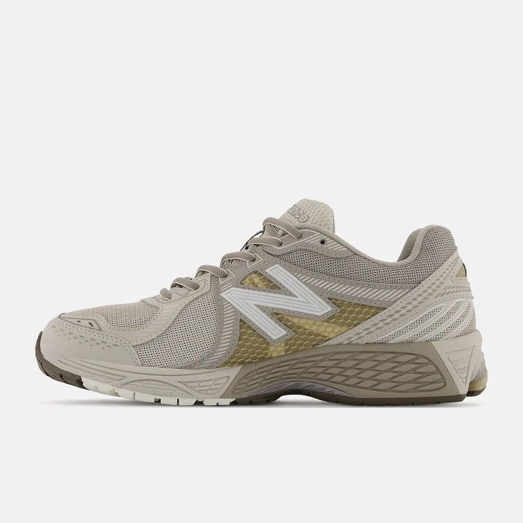 New Balance NEW - New Balance 860v2 Mars - Men's size 7.5 / Women's sz 9 Size US 7.5 / EU 40-41 - 6 Thumbnail