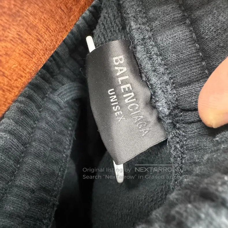 Balenciaga Balenciaga size M Distressed Double B Embroidered Logo Sho Size US 27 - 3 Thumbnail