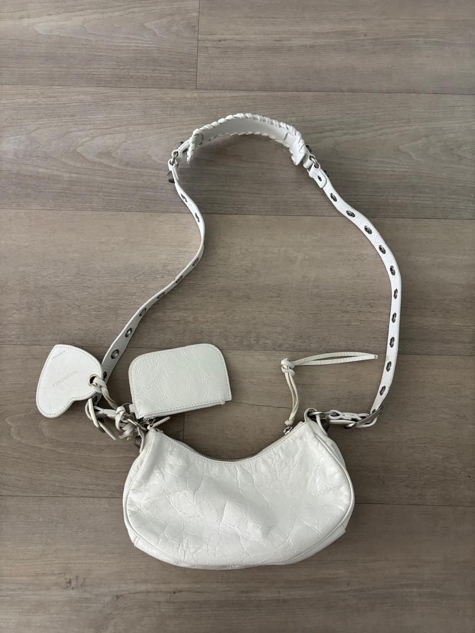 Balenciaga Balenciaga Le Cagole XS Bag in White Size ONE SIZE - 2 Thumbnail