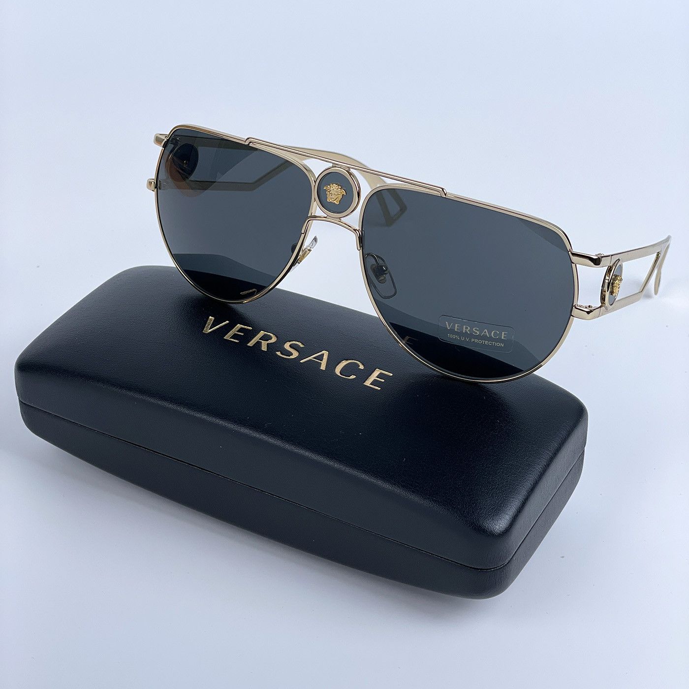 image of New Versace Ve2225 Medusa Pilot 100287 Unisex Sunglasses in Gold/Gray, Men's