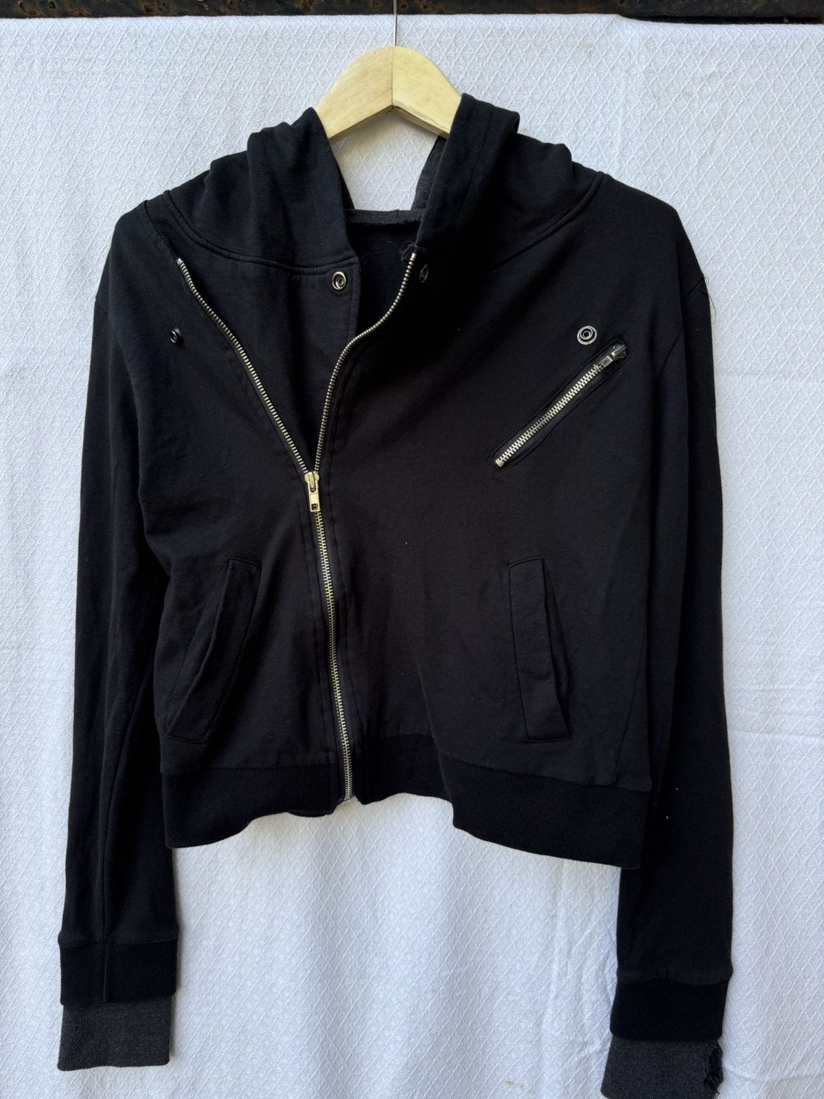 Hysteric Glamour Assymetrical Zipper Black Hoodie Ifsixwasnine Styled Size US S / EU 44-46 / 1 - 2 Thumbnail