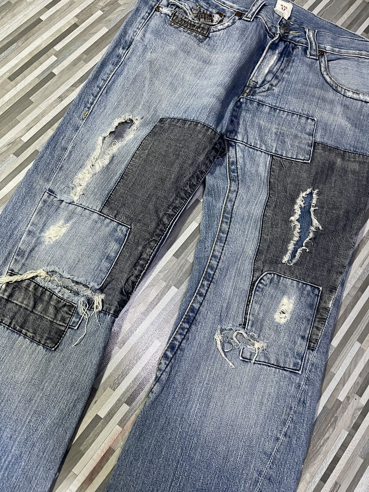 Jean × True Religion × Vintage Vintage True Religion Distressed Jean Size US 31 - 4 Thumbnail