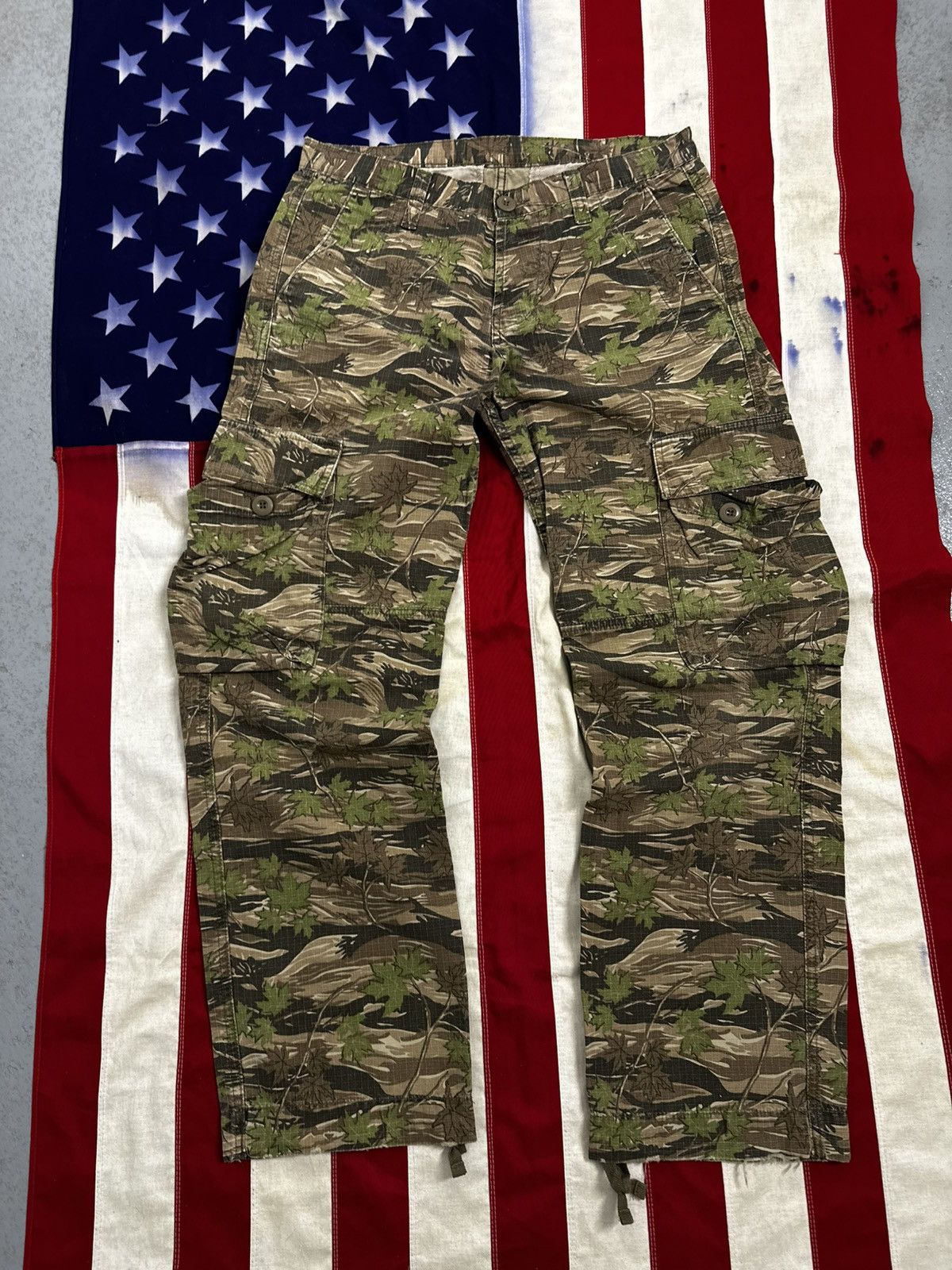 Other Real Tree Tiger Stripe Camo Pants Size US 31 - 1 Thumbnail