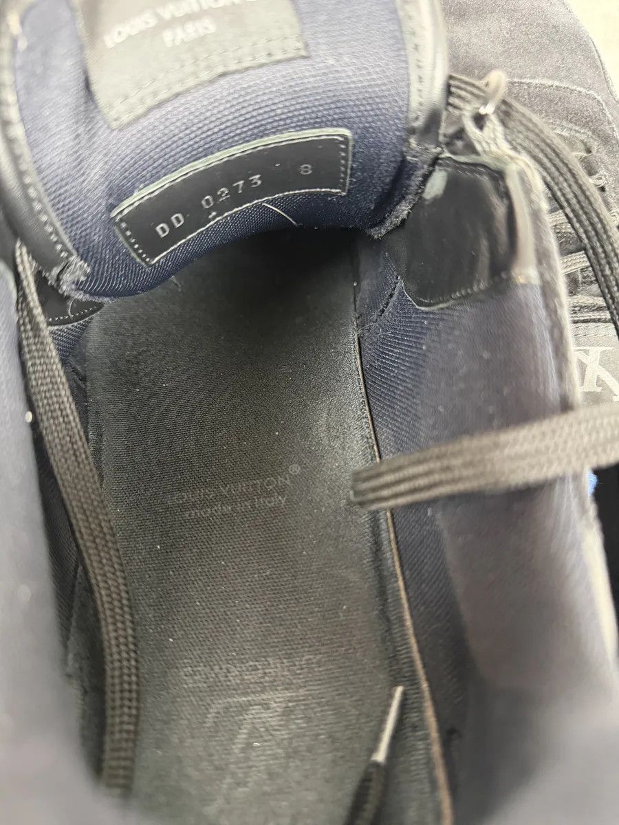 Louis Vuitton Louis Vuitton Trainer Black Exclu Employee Size US 9 / EU 42 - 8 Thumbnail