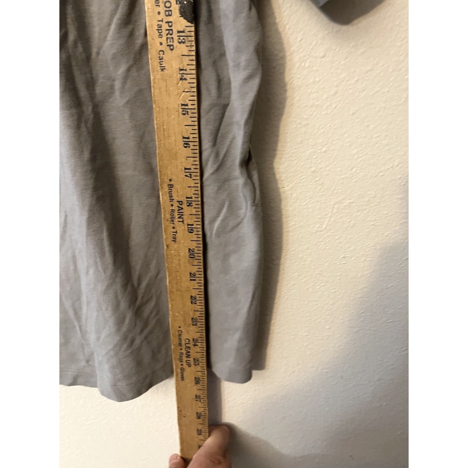 Banana Republic Banana Republic Men’s Tee Luxe Touch Performance Gray M Shirt Mens Size US M / EU 48-50 / 2 - 5 Thumbnail