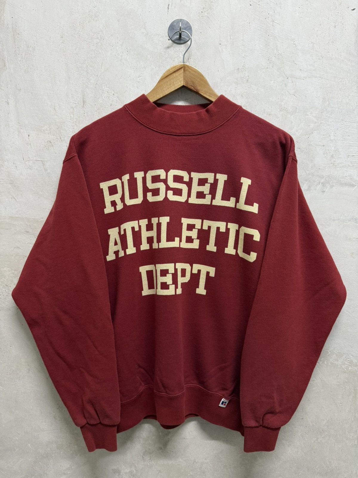 Russell Athletic 2000s Russell Athletic Dept Spell Out Sweatshirt Size US M / EU 48-50 / 2 - 1 Thumbnail