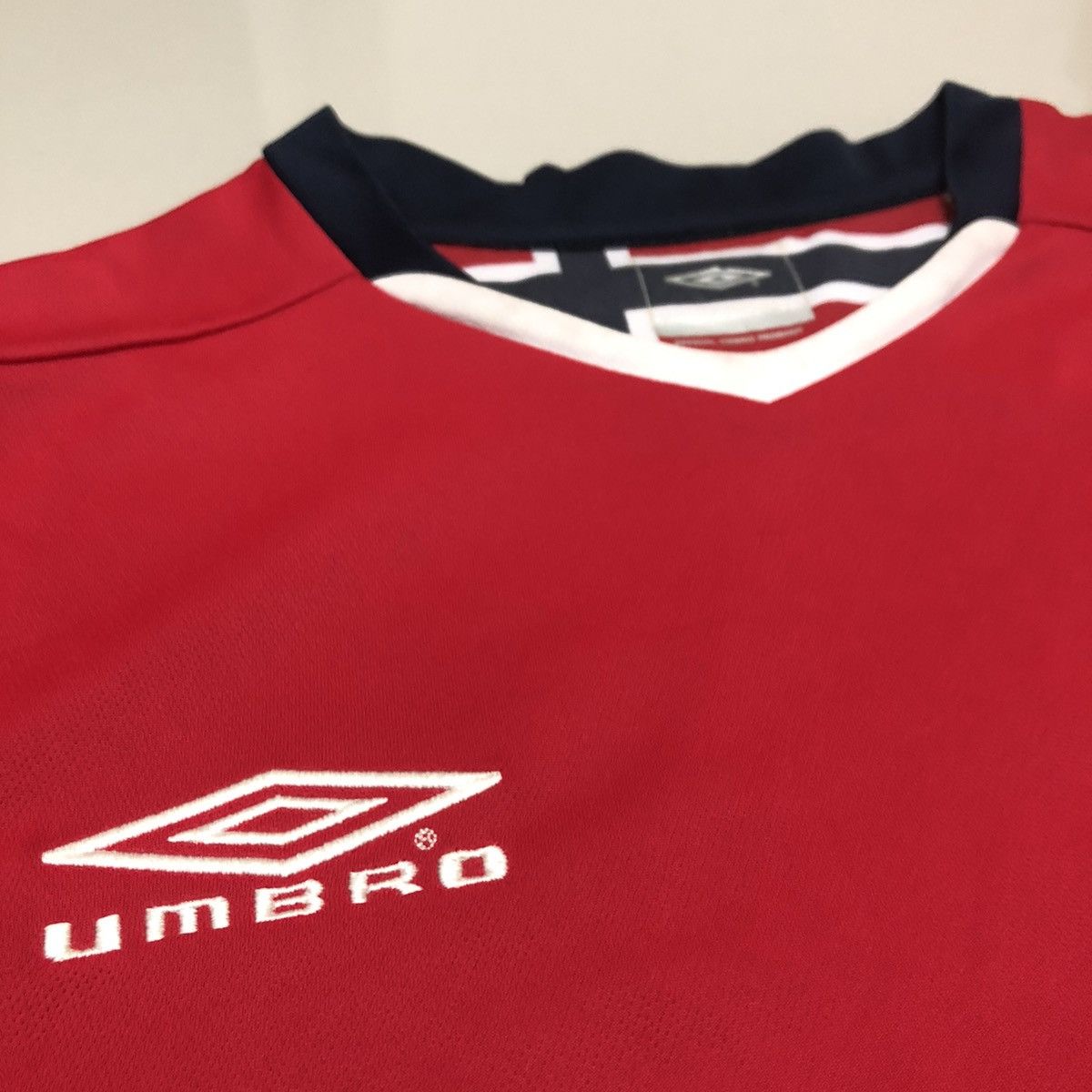 Umbro Norway 2000s umbro jersey Size US L / EU 52-54 / 3 - 5 Thumbnail