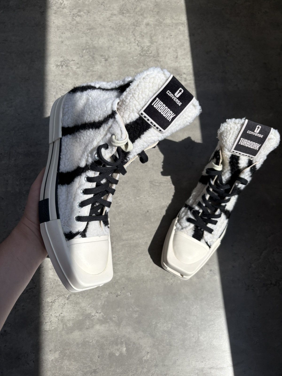 Pre-owned Rick Owens Drkshdw Rick Owen's Drkshdw Converse Turbodrk Hi Zebra Sneakers In Sand