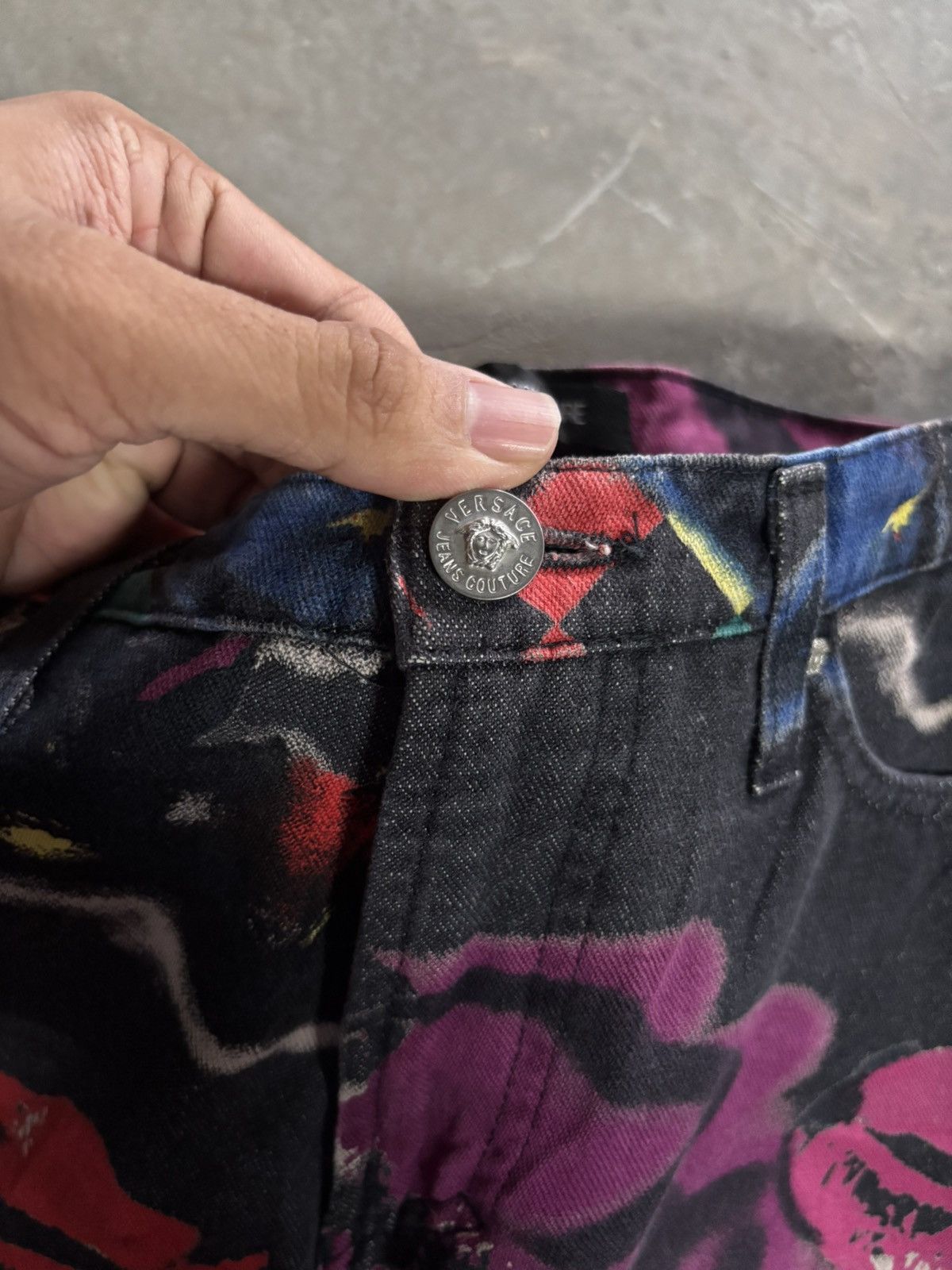 Versace VERSACE JEANS COUTURE bootcut flare jeans crazy overprint Size US 30 / EU 46 - 3 Thumbnail